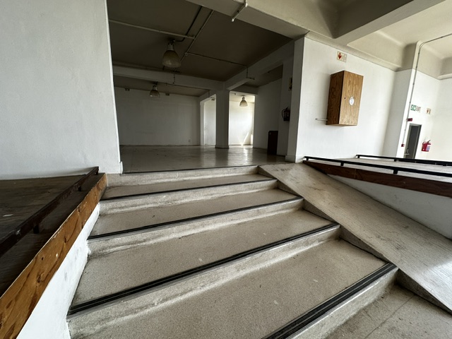 To Let Commercial Property for Rent in Woodstock Western Cape